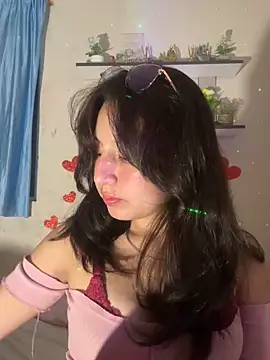 Noamilk online show from 04/17/26, 07:00