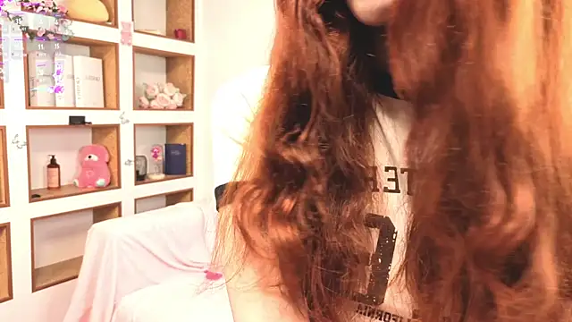 Little rosy online show from 10/20/25, 04:24