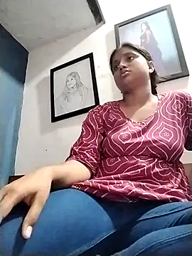 sanaya 3 online show from 09/18/25, 07:43