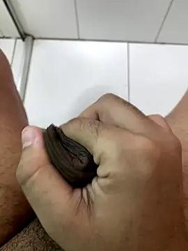 kylieputinha online show from 09/23/25, 03:59