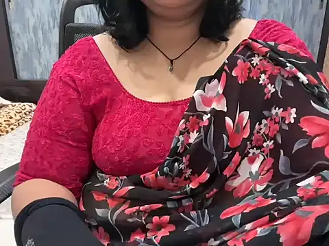 Snapshot of divya-jannu chatting on 09/30/25, 04:56 divya-jannu online show from 09/30/25, 04:56