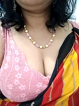 divya-jannu online show from 11/12/25, 04:29