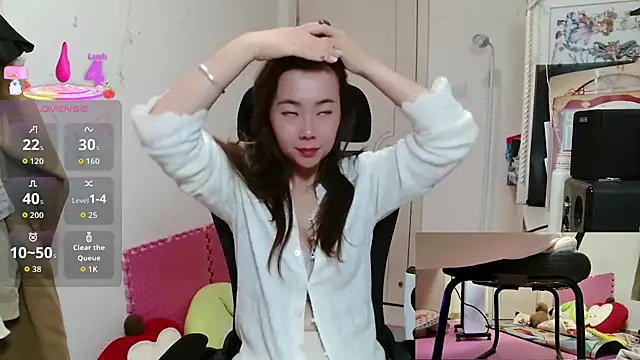 sallycui online show from 11/01/25, 11:23