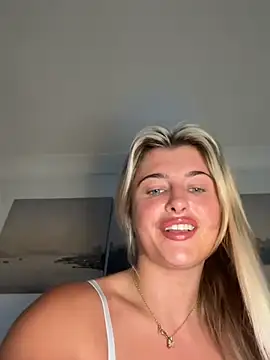 BabyBluexox online show from 06/05/26, 08:20