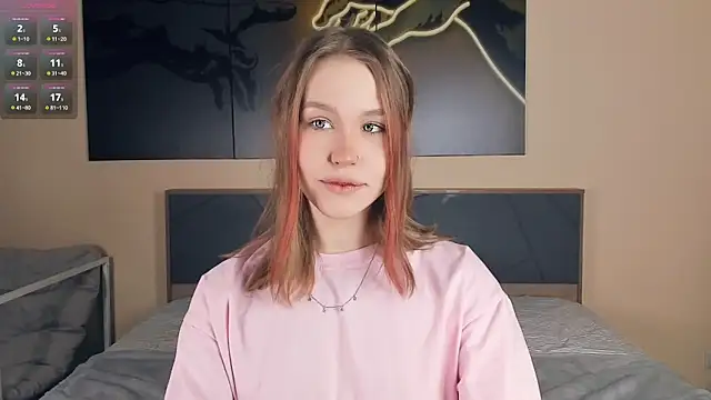 MaliaBourraine online show from 02/13/26, 07:04