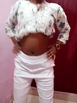 pari rani7 online show from 11/01/25, 03:52