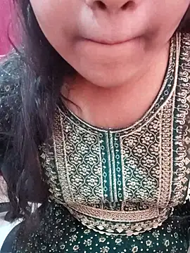 pari rani7 online show from 11/27/25, 04:14