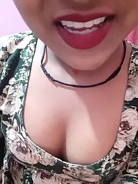 pari rani7 online show from 12/20/25, 03:46