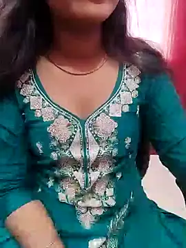 pari rani7 online show from 03/16/26, 04:07
