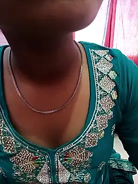 pari rani7 online show from 03/22/26, 03:43