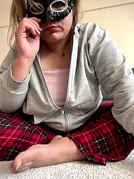 Heidaa online show from 12/17/25, 06:52