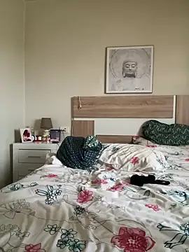 Snapshot of VyC7564 chatting on 04/13/26, 08:31 VyC7564 online show from 04/13/26, 08:31