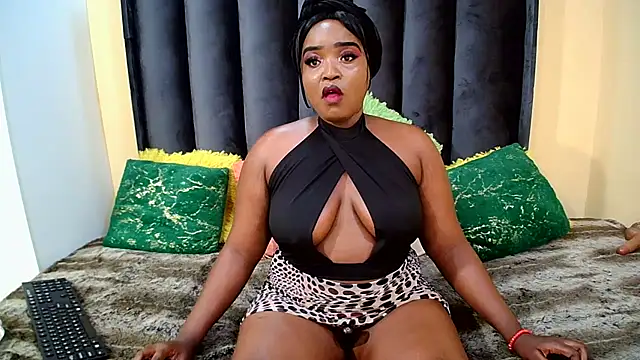 BendOveR0123 online show from 11/18/25, 04:11