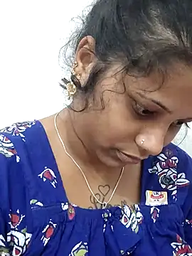 sweetqueen143 online show from 02/13/26, 06:09