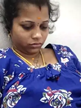 sweetqueen143 online show from 04/06/26, 04:46