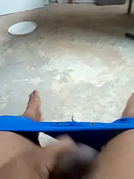 preto3561 online show from 11/22/25, 03:33