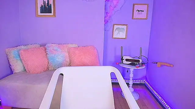 cat nasty online show from 12/15/25, 04:11