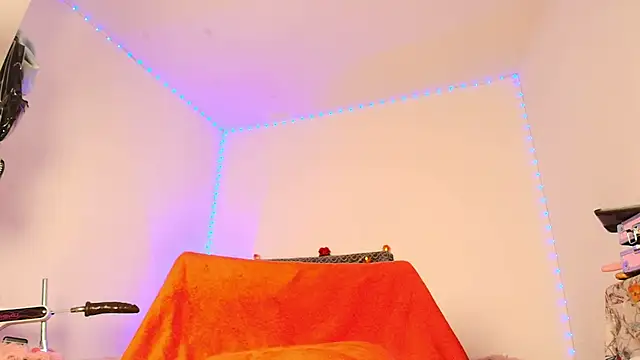 cat nasty online show from 08/06/26, 06:10