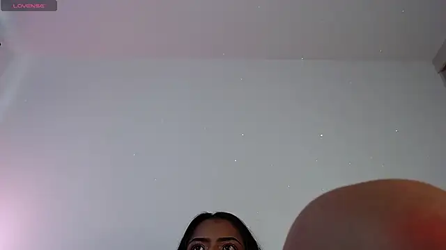 Camila Torresss online show from 04/14/26, 08:15