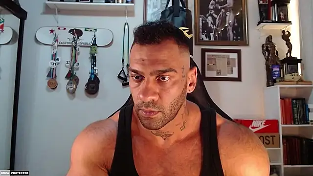 henryhadesflirt online show from 09/25/25, 12:53