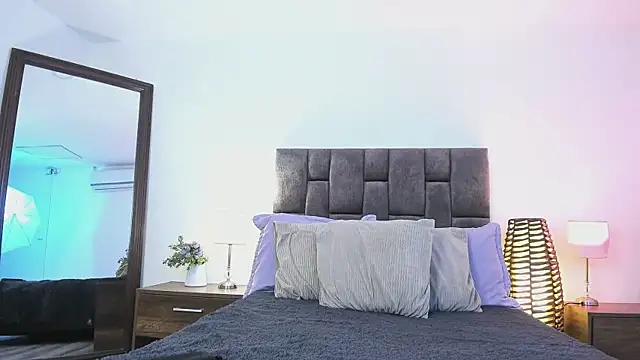 Aliccecullen online show from 01/15/26, 01:05