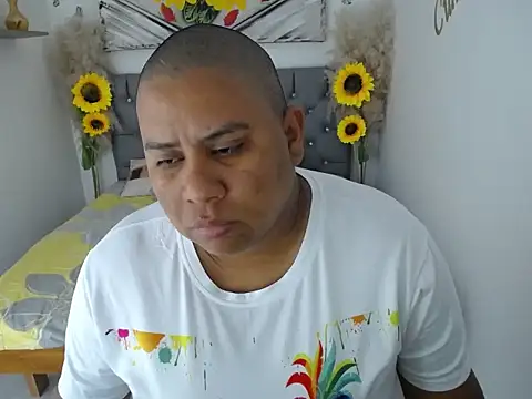 hotlesby valery online show from 01/08/26, 12:07