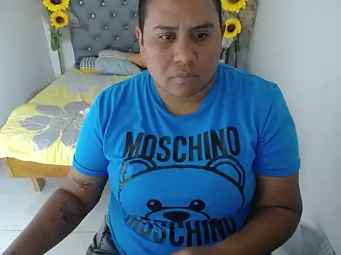 hotlesby valery online show from 02/19/26, 08:05