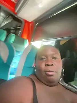 CarolinaGomez  online show from 04/23/26, 05:04