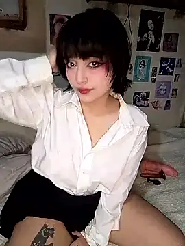 lucianasama online show from 10/12/25, 10:53