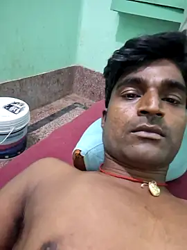 Snapshot of kkshan0923 chatting on 09/28/25, 05:18 kkshan0923 online show from 09/28/25, 05:18