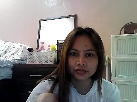 Snapshot of Amarrahlyn chatting on 05/10/26, 10:48 Amarrahlyn online show from 05/10/26, 10:48