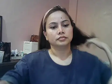 Snapshot of Amarrahlyn chatting on 05/19/26, 09:15 Amarrahlyn online show from 05/19/26, 09:15