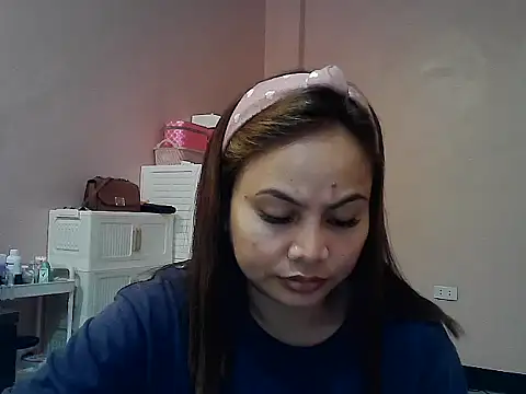 Snapshot of Amarrahlyn chatting on 05/19/26, 09:21 Amarrahlyn online show from 05/19/26, 09:21