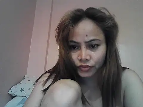 Snapshot of Amarrahlyn chatting on 05/23/26, 10:03 Amarrahlyn online show from 05/23/26, 10:03