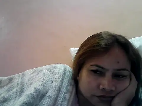 Snapshot of Amarrahlyn chatting on 06/02/26, 12:07 Amarrahlyn online show from 06/02/26, 12:07