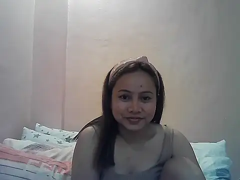 Snapshot of Amarrahlyn chatting on 06/11/26, 09:13 Amarrahlyn online show from 06/11/26, 09:13