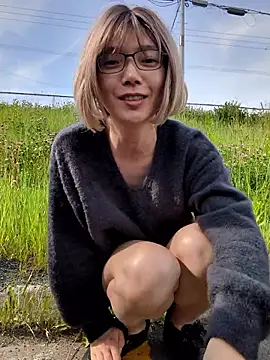 Snapshot of takusaki223 chatting on 06/19/26, 06:07 takusaki223 online show from 06/19/26, 06:07