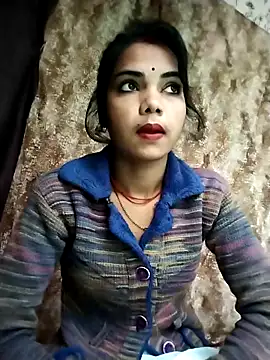 PRACHI-743 online show from 11/08/25, 01:17