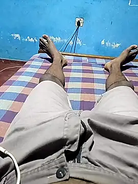 Snapshot of ashenerantha chatting on 10/24/25, 04:14 ashenerantha online show from 10/24/25, 04:14