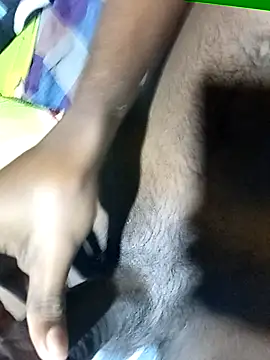 Snapshot of ashenerantha chatting on 10/29/25, 02:36 ashenerantha online show from 10/29/25, 02:36