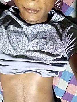 Snapshot of ashenerantha chatting on 11/25/25, 02:33 ashenerantha online show from 11/25/25, 02:33