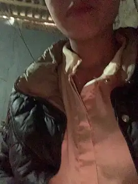 Halyy xx online show from 12/14/25, 05:35