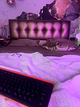 UnatedBabe online show from 10/17/25, 12:25