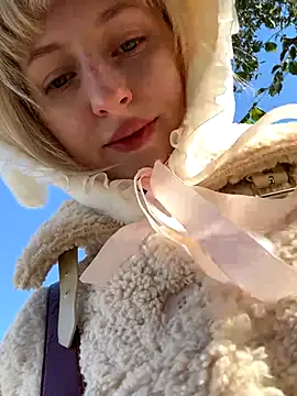 RonnieKiss online show from 10/20/25, 05:08