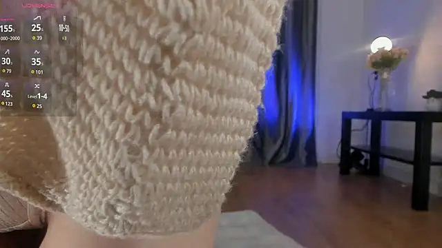 Snapshot of Hafu_yui chatting on 10/05/25, 03:21 Hafu yui online show from 10/05/25, 03:21