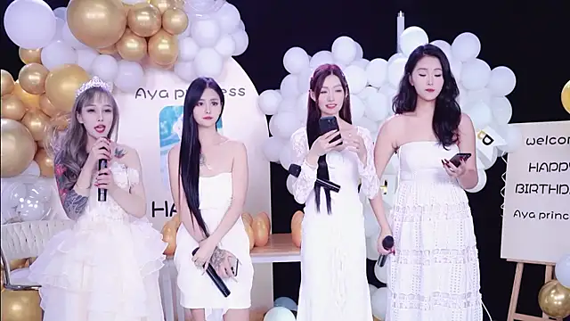 AAA-MissMoli online show from 10/04/25, 04:05