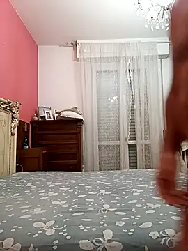 Snapshot of sayeaprayer65 chatting on 11/02/25, 05:15 sayeaprayer65 online show from 11/02/25, 05:15