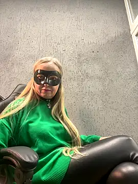 B i r d i e online show from 10/02/25, 09:38