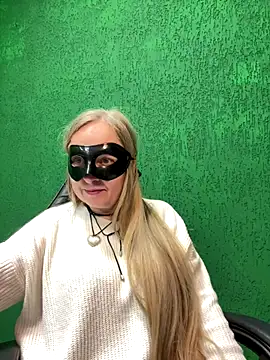 B i r d i e online show from 10/22/25, 01:33