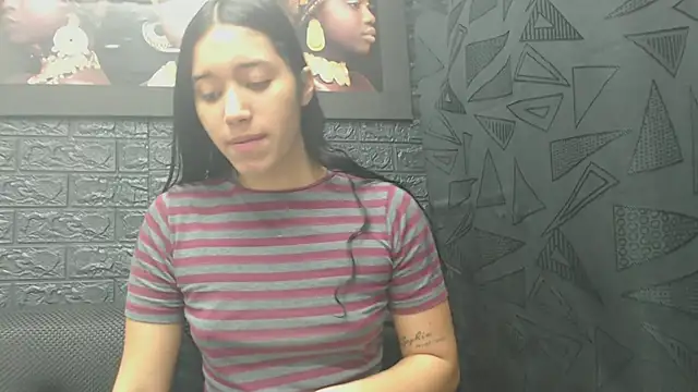 Lil Rose2006 online show from 02/02/26, 01:10